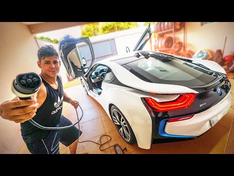 Leia mais sobre o artigo CARREGANDO MINHA BMW I8 NA TOMADA EM CASA ????